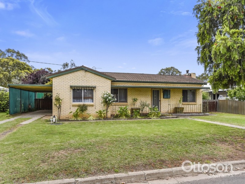 40 Wallace Street, Apsley VIC 3319