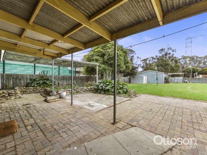 40 Wallace Street, Apsley VIC 3319