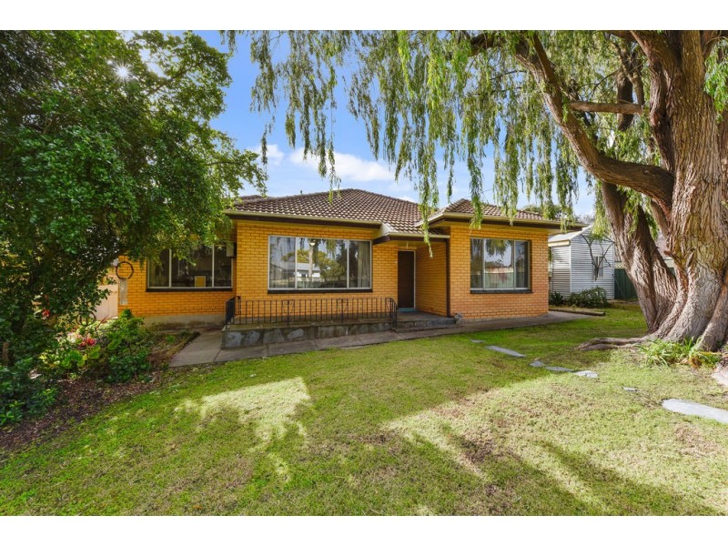 25 Aitchison Avenue, Naracoorte SA 5271