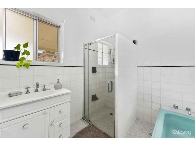 25 Aitchison Avenue, Naracoorte SA 5271