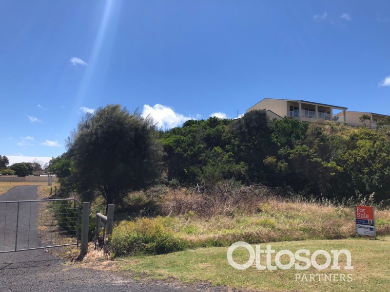 8 Lakeside Tce, Robe SA 5276