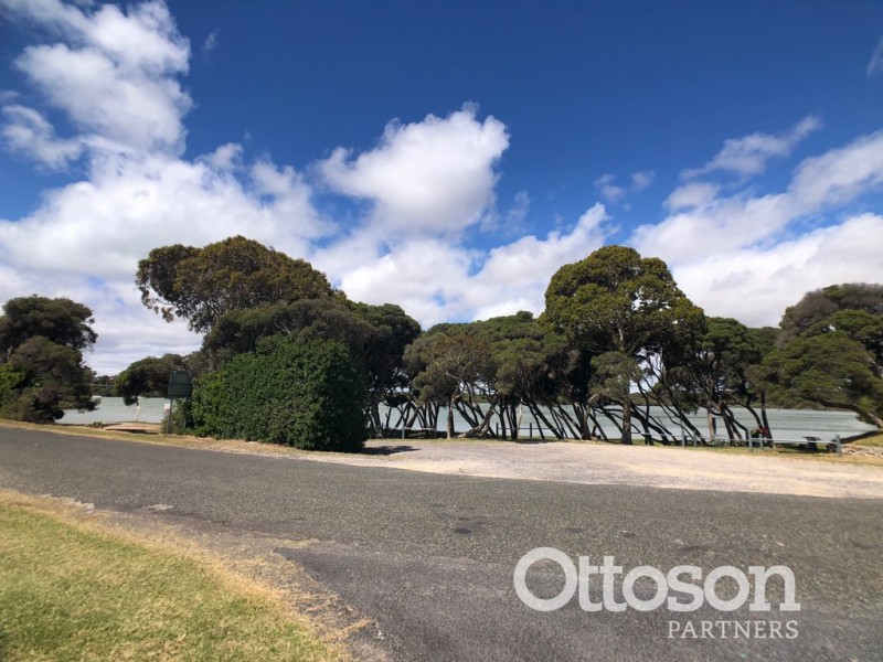 8 Lakeside Tce, Robe SA 5276