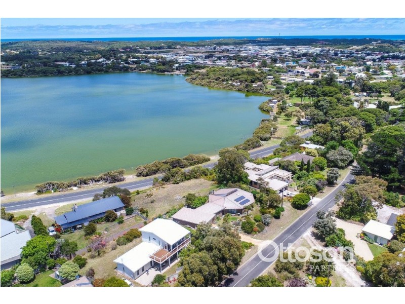 8 Barrowmans Drive, Robe SA 5276