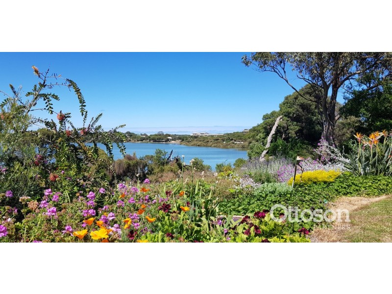 8 Barrowmans Drive, Robe SA 5276