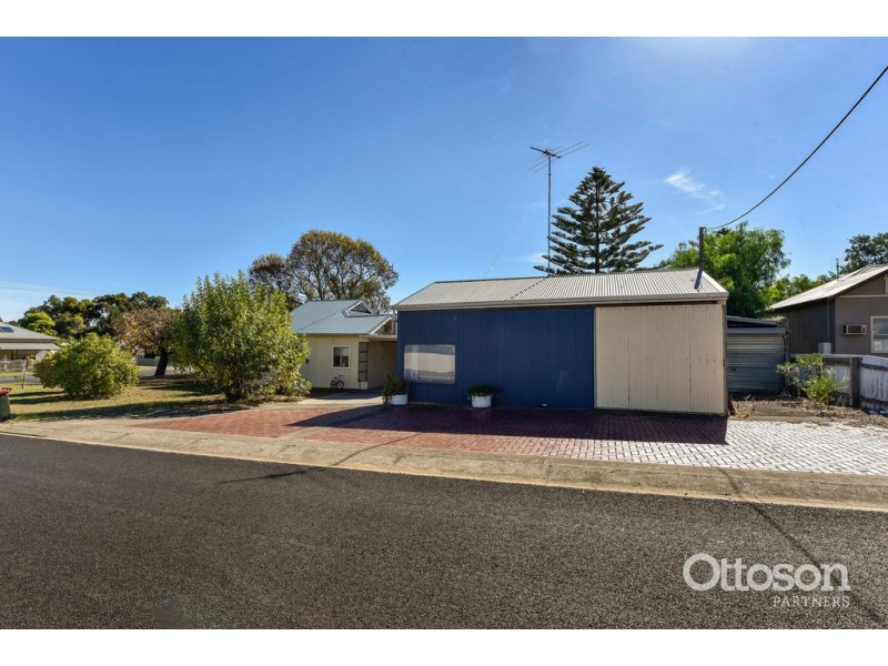7 McCoy Street, Naracoorte SA 5271