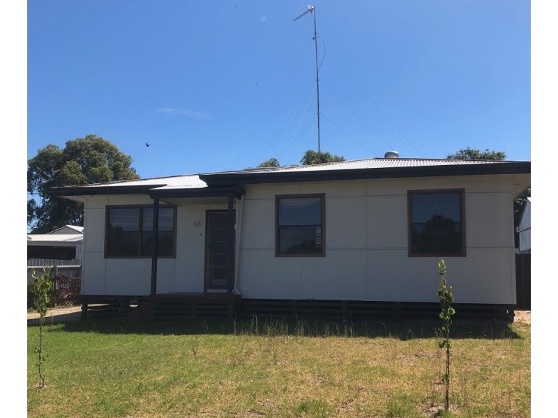 68 Memorial Drive, Naracoorte SA 5271
