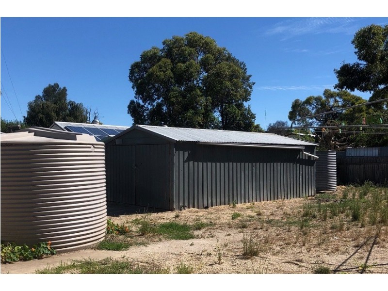 68 Memorial Drive, Naracoorte SA 5271
