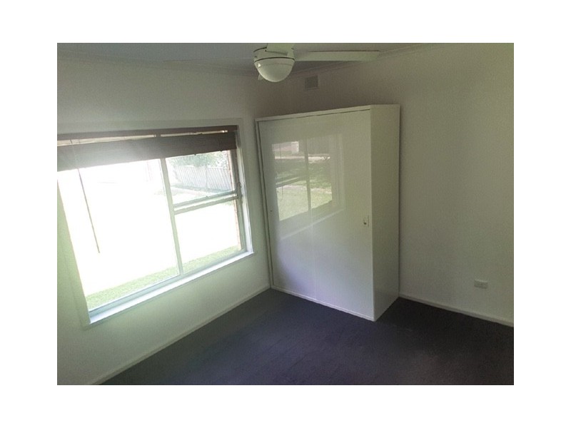 9 McLay Street, Naracoorte SA 5271