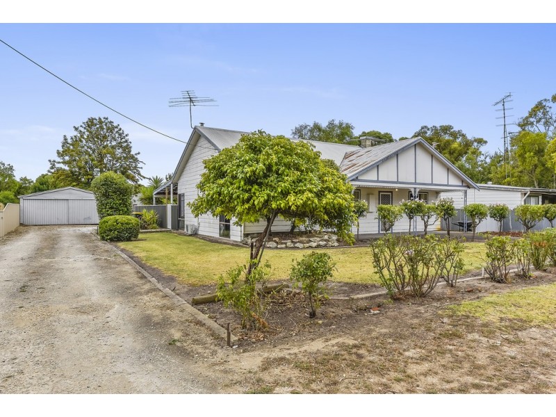 33 Kingston Avenue, Naracoorte SA 5271