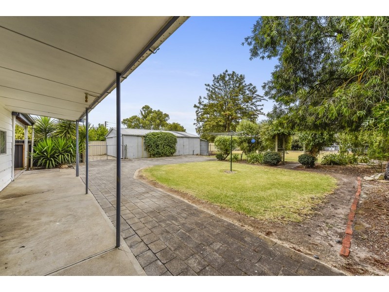 33 Kingston Avenue, Naracoorte SA 5271