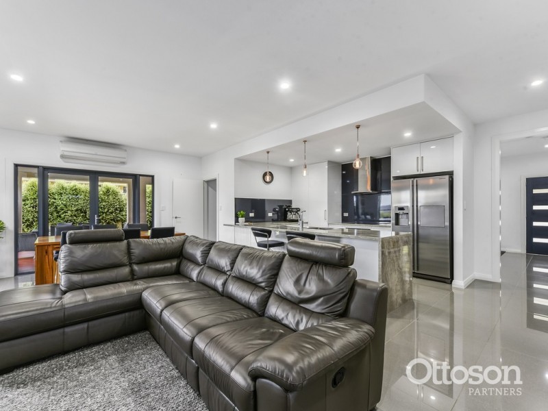 100 Cedar Avenue, Naracoorte SA 5271