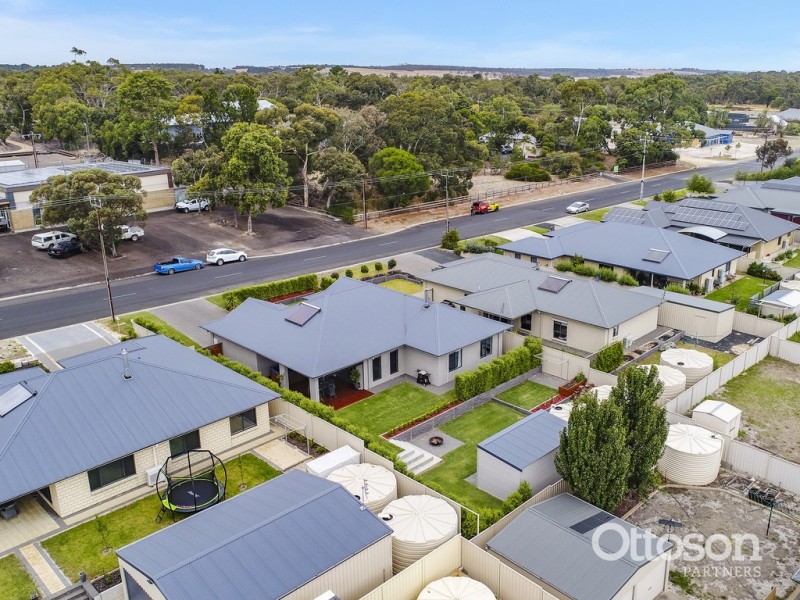 100 Cedar Avenue, Naracoorte SA 5271