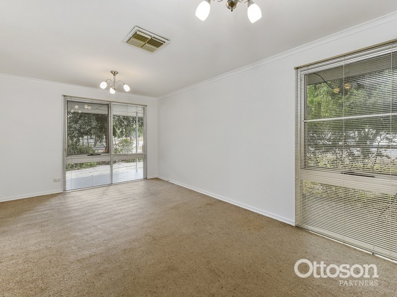 82 Cedar Avenue, Naracoorte SA 5271