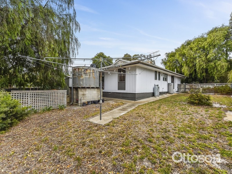 82 Cedar Avenue, Naracoorte SA 5271
