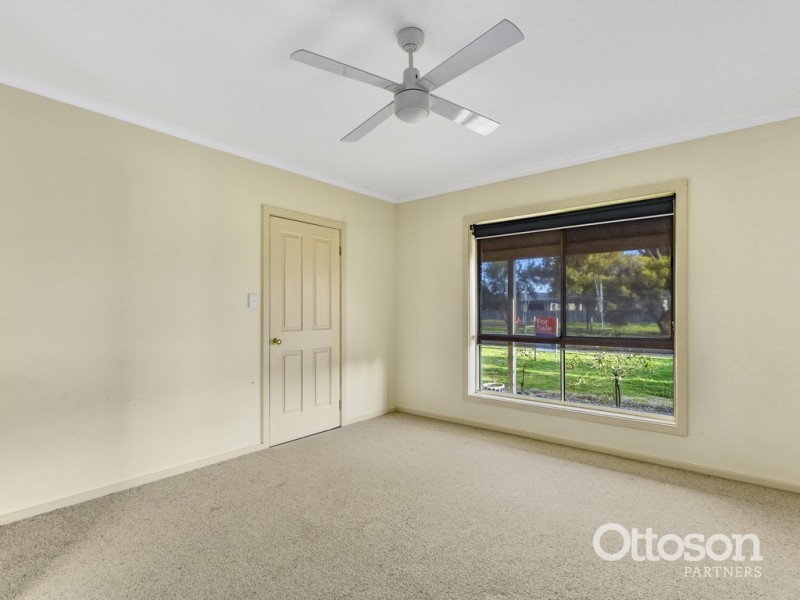 17 Barclay Avenue, Naracoorte SA 5271