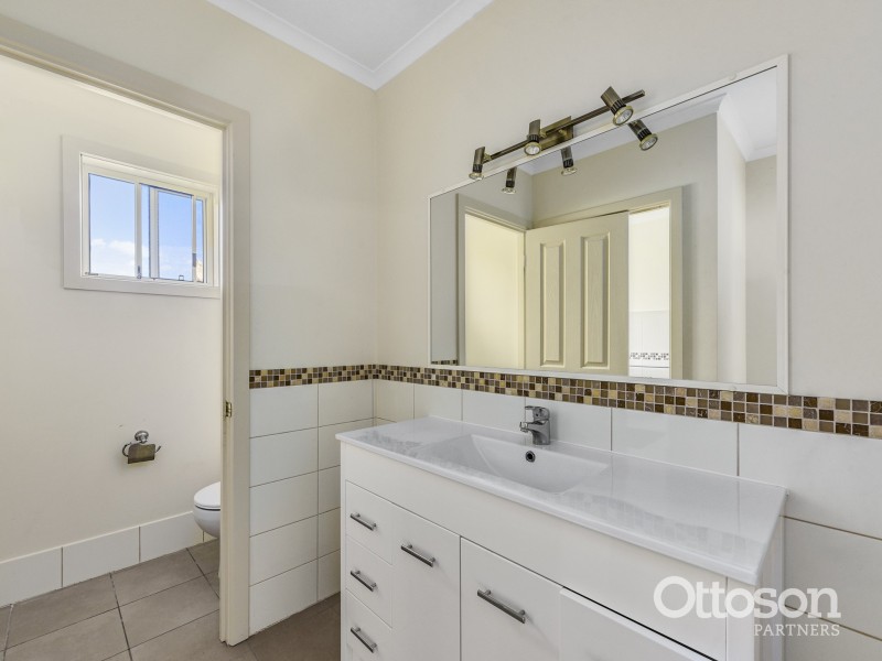 17 Barclay Avenue, Naracoorte SA 5271