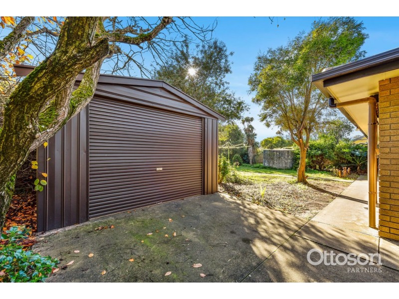 17 Price Avenue, Naracoorte SA 5271