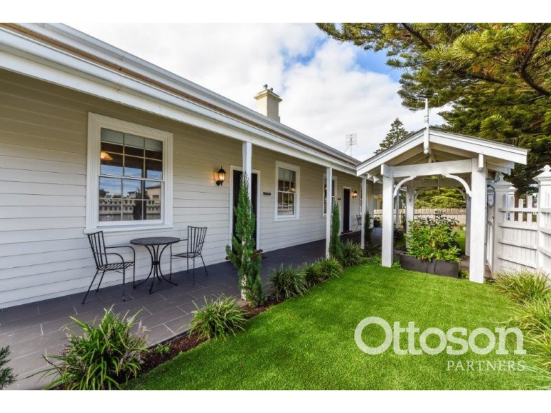 28 Railway Tce, Beachport SA 5280