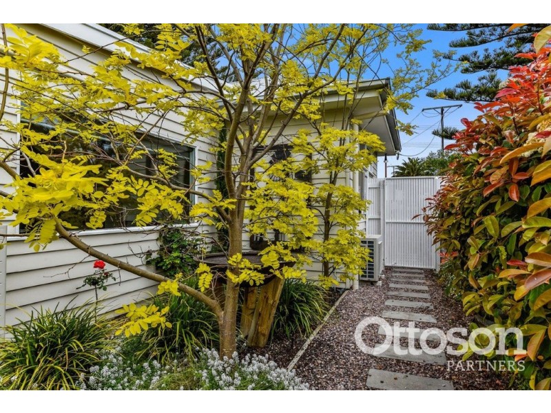 28 Railway Tce, Beachport SA 5280