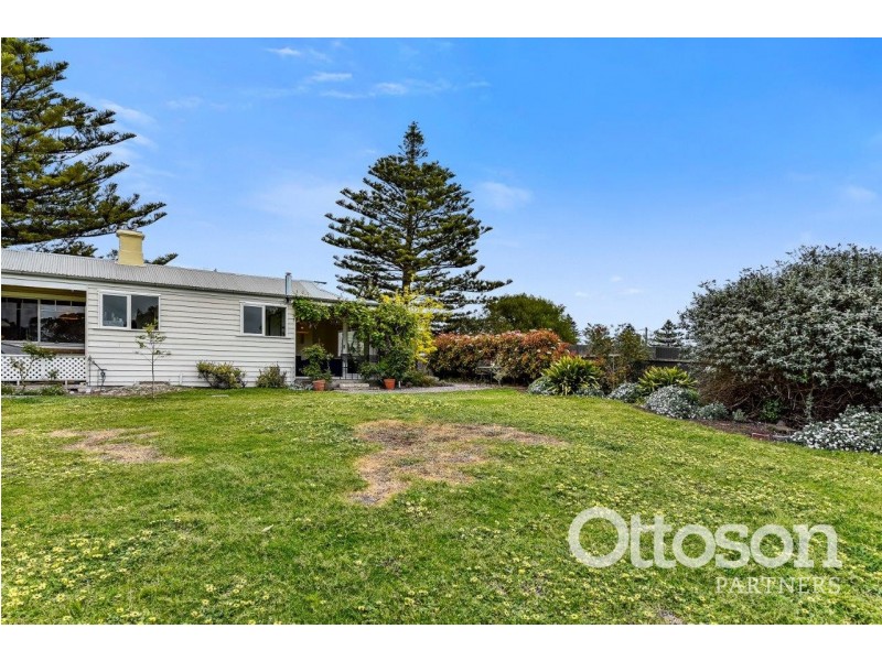 28 Railway Tce, Beachport SA 5280