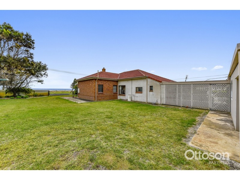 12 Marine Parade, Kingston Se SA 5275