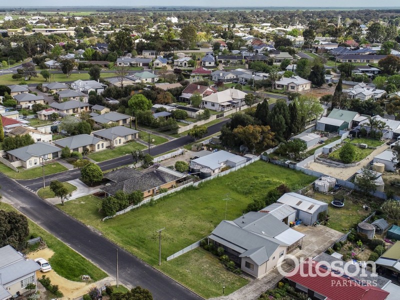 13 Second Avenue, Naracoorte SA 5271