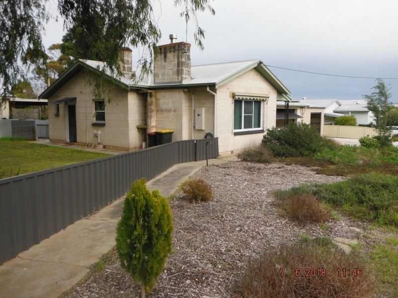 12 Aitchison Avenue, Naracoorte SA 5271