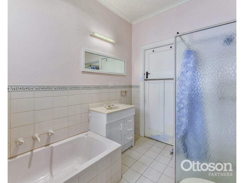 34 Livingston Street, Naracoorte SA 5271