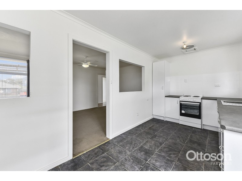 33 Sandstone Avenue, Naracoorte SA 5271