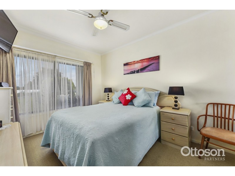 2/15 Lakeside Court, Robe SA 5276