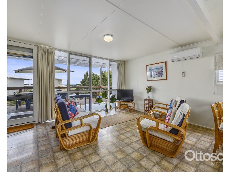 15 Cawthorne Drive, Robe SA 5276