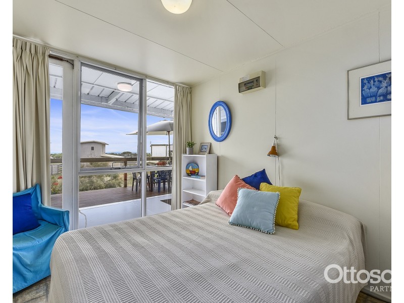 15 Cawthorne Drive, Robe SA 5276