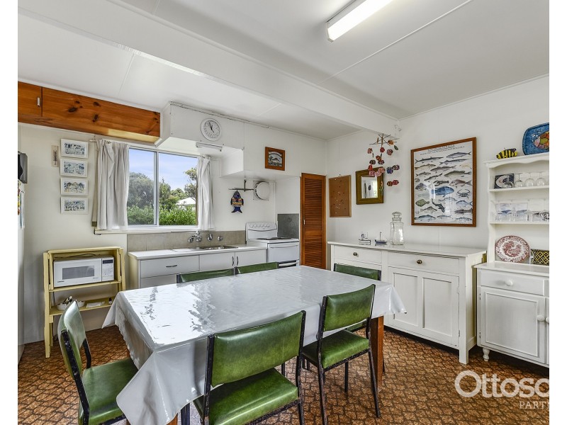 15 Cawthorne Drive, Robe SA 5276