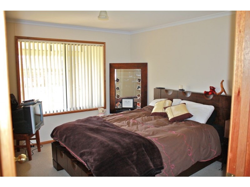 6a and 6b Hinckley Street, Naracoorte SA 5271