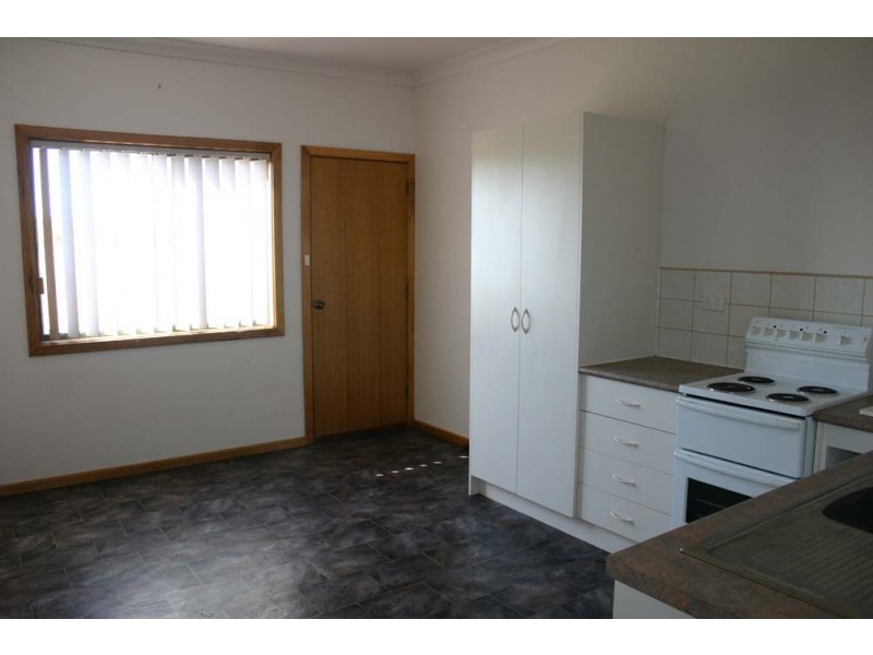 2/32 Southern Ports Highway, Robe SA 5276