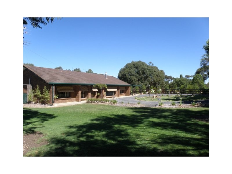 25 Pinkerton Road, Naracoorte SA 5271