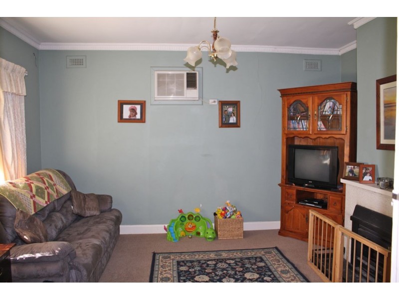 8 Third Avenue, Naracoorte SA 5271