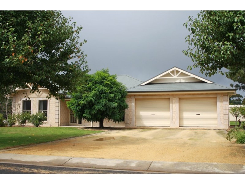 8 Gum Avenue, Naracoorte SA 5271