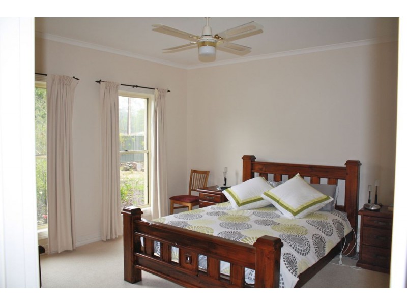 8 Gum Avenue, Naracoorte SA 5271