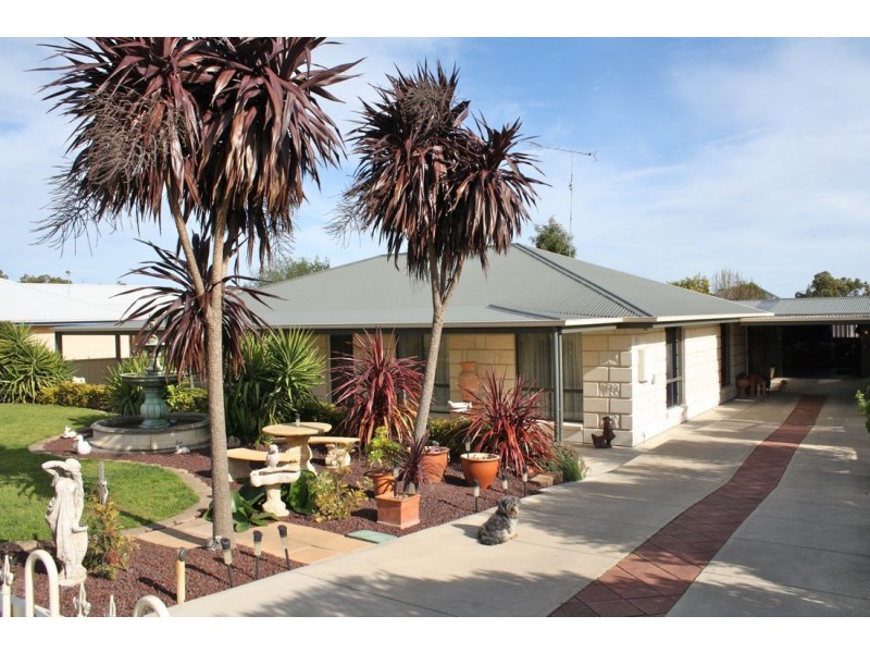 112 Cedar Avenue, Naracoorte SA 5271