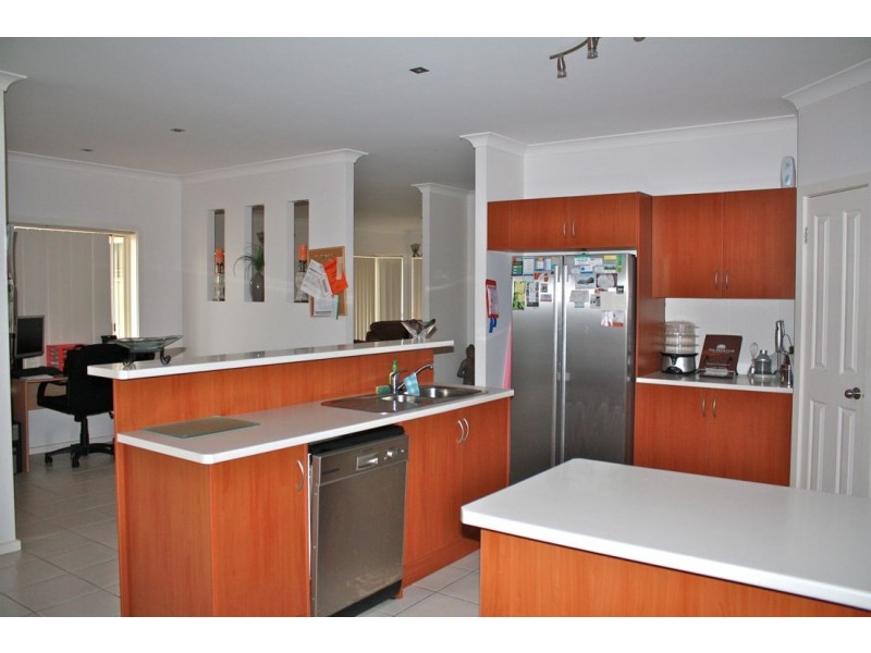 27 Federation Drive, Naracoorte SA 5271