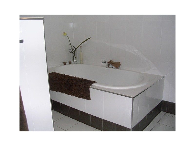 19 Struan House Rd, Naracoorte SA 5271