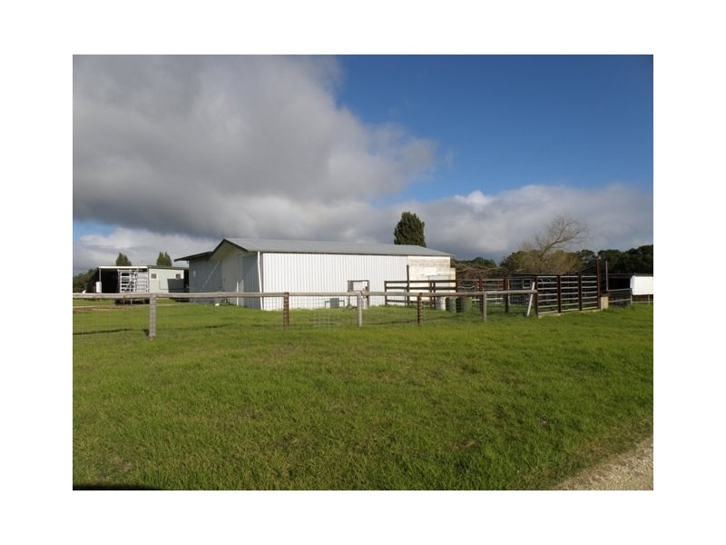 19 Struan House Rd, Naracoorte SA 5271