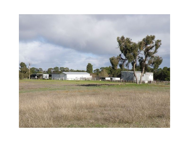 19 Struan House Rd, Naracoorte SA 5271