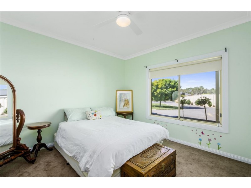 22 Federation Drive, Naracoorte SA 5271