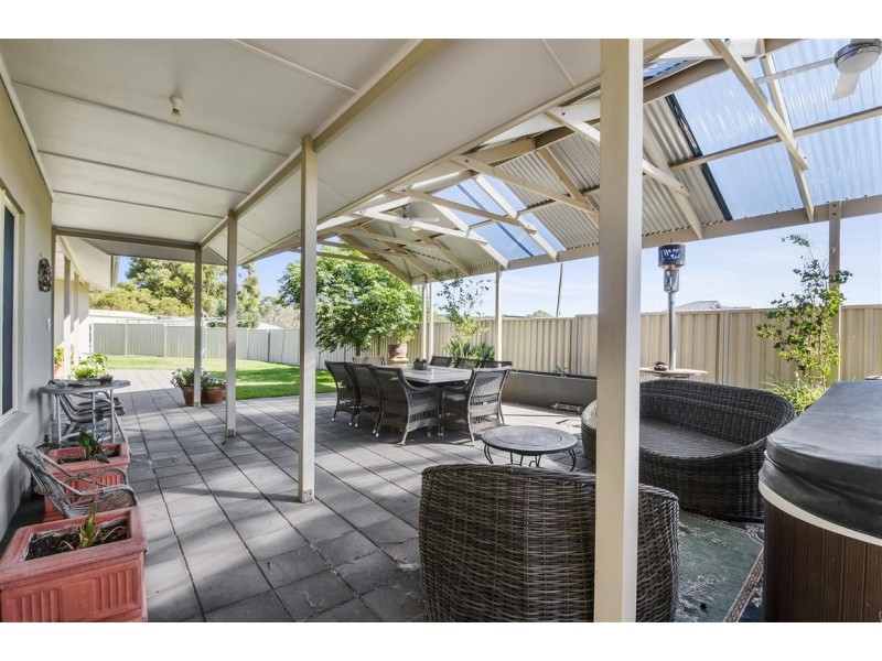 22 Federation Drive, Naracoorte SA 5271