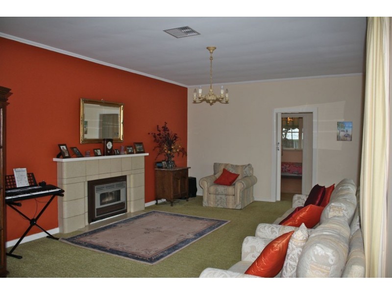 128 Jenkins Terrace, Naracoorte SA 5271