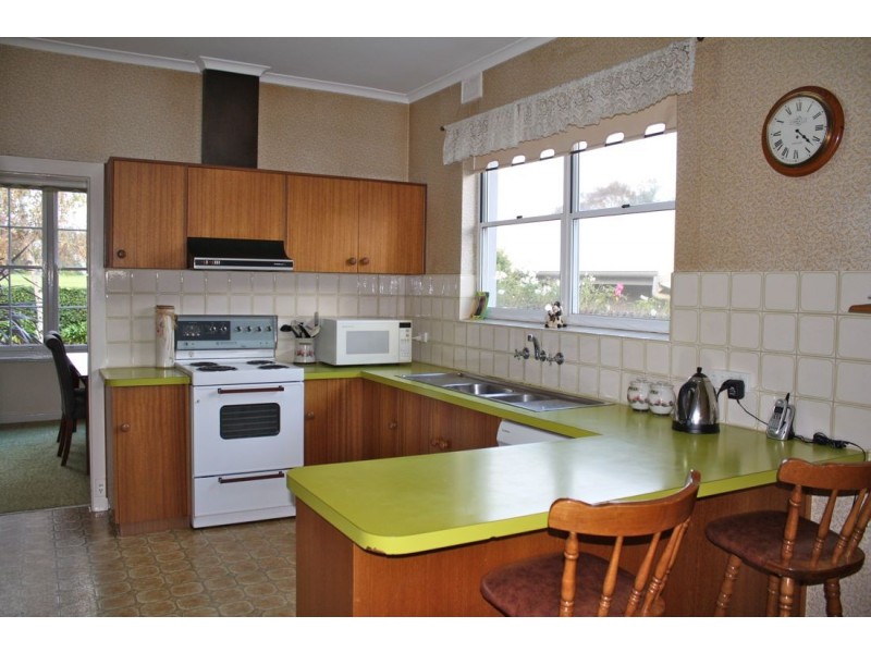 128 Jenkins Terrace, Naracoorte SA 5271