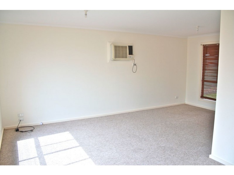 4 Rule Street, Naracoorte SA 5271