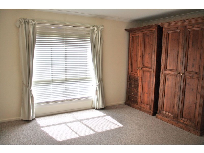 4 Rule Street, Naracoorte SA 5271